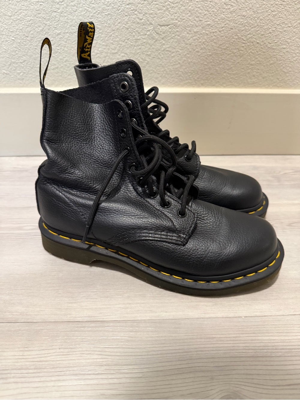 Dr. Martens 1460 Pascal Virginia Leather Lace Up Boots